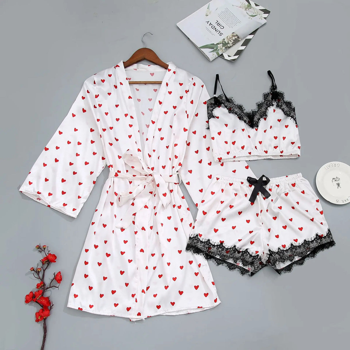 Conjunto Luxo 4 Peças Cetim Royale com Renda (Robe Kimono + Regata + Shorts + Faixa)