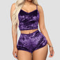 Conjunto Pijama Minimalista Cetim Silk Glow Decote V (Cami Top + Shorts Fluido)